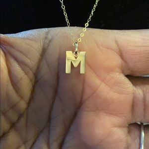 14K YG INITIAL “M” Pendant & Necklace “NEVER WORN”